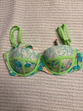 Victoria's Secret Neon Green Floral Padded Bikini Top